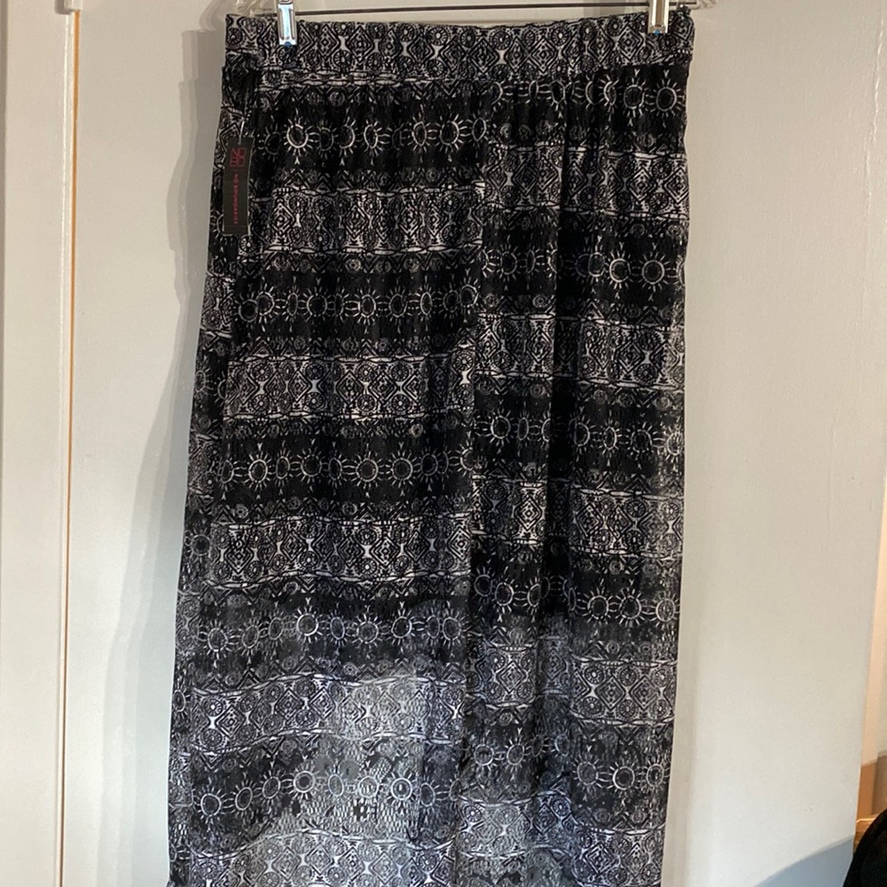 Woman’s Skirt